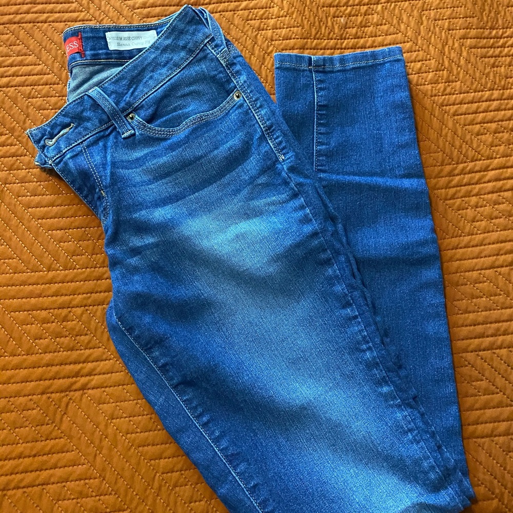Guess Jeans